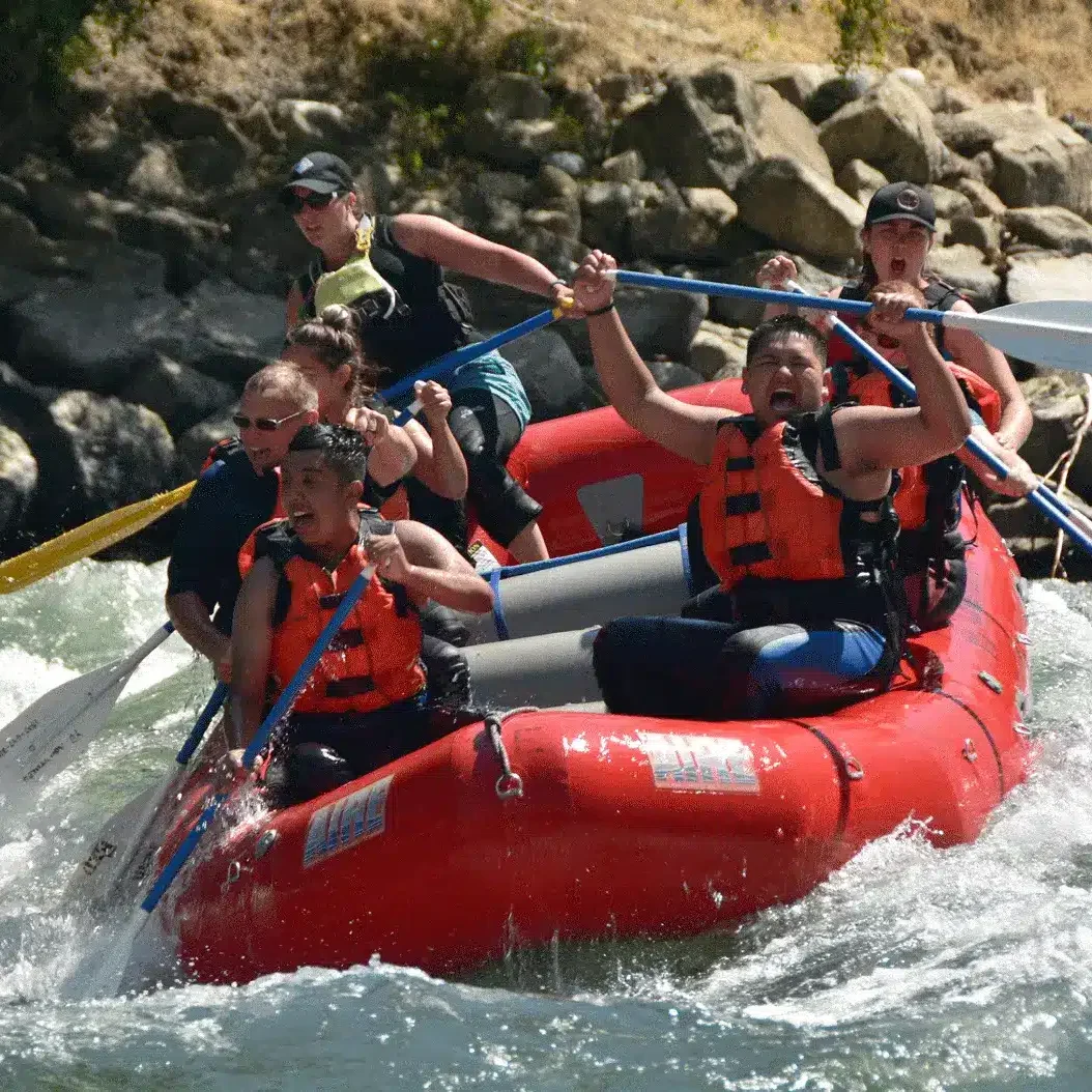 Group On Raft D7k5813